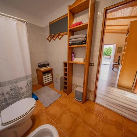 Buda Terra Santa Cruz de Tenerife